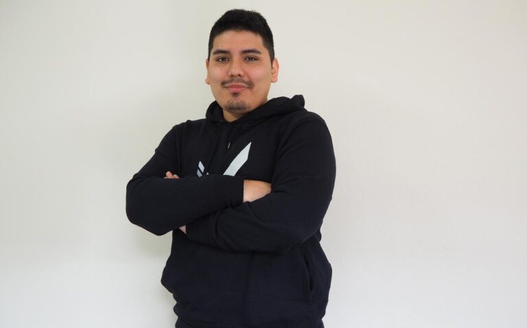 one visa 代表取締役 岡村アルベルト