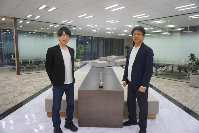 CLUE 代表　阿部亮介